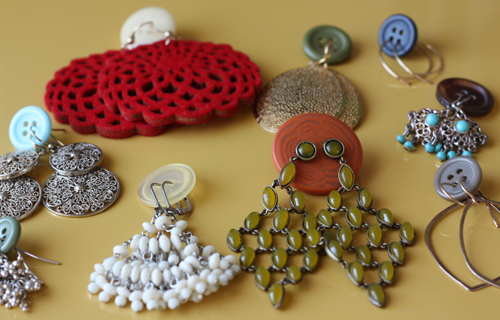 Buttons as Earring Holders - Whoorl