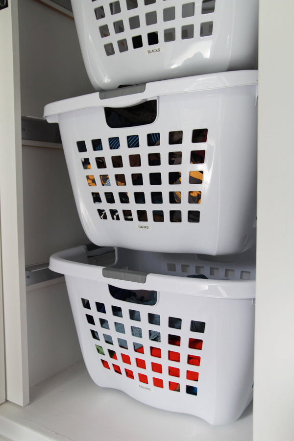 Organizational Porn - Hanging Laundry Baskets Rock My World - Whoorl