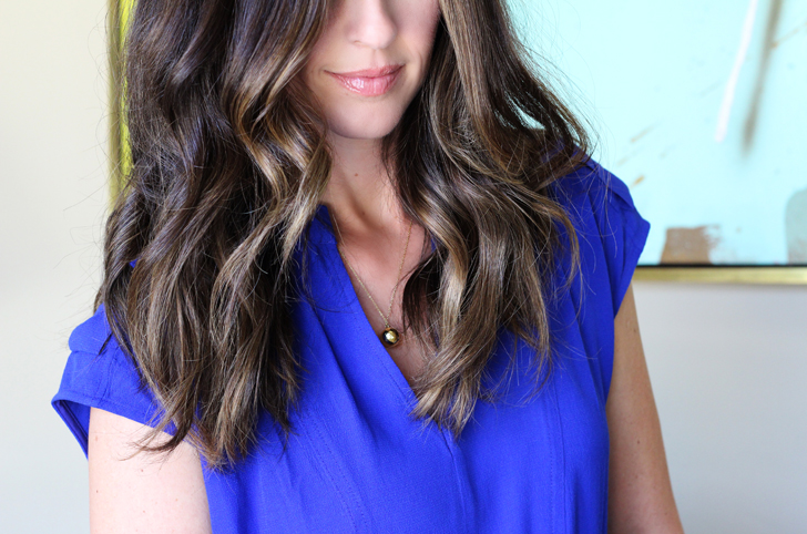 Messy waves long outlet hair